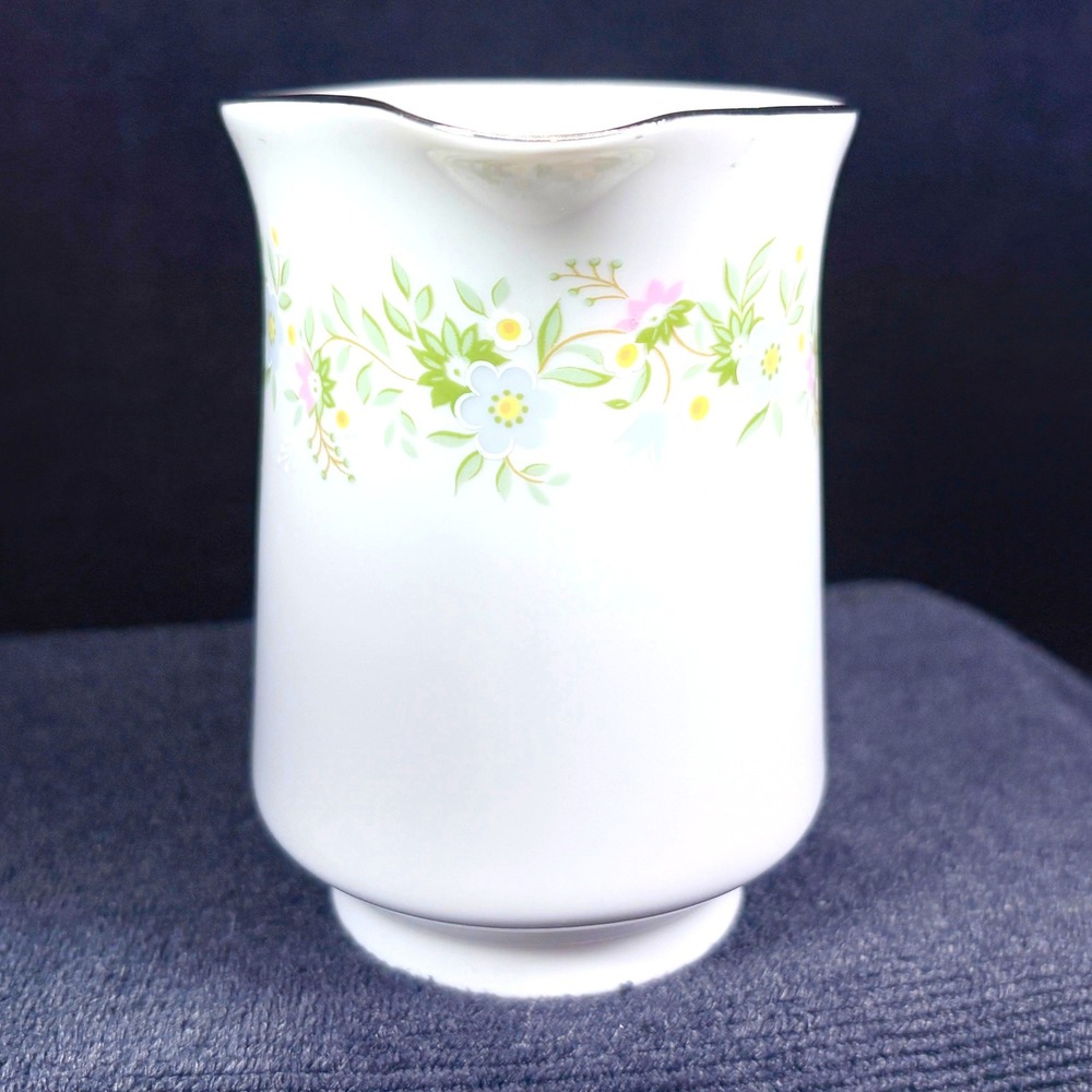 Johann Haviland Bavarian China Forever Spring Creamer & Sugar - Picture 2 of 16